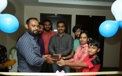 Joyalukkas Gold Tower key handover